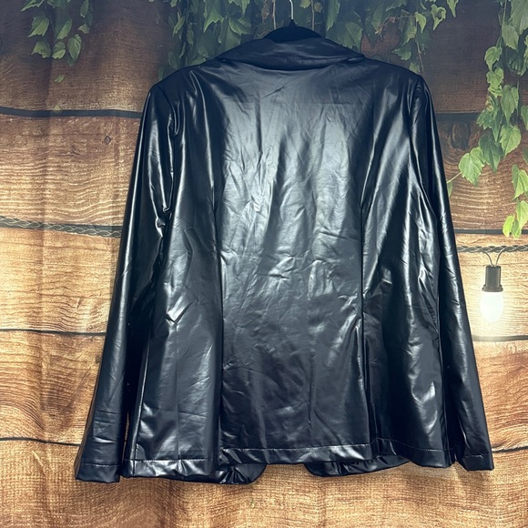 🆕JODIFL Women's Shiny Black Blazer - Picture 2 of 5
